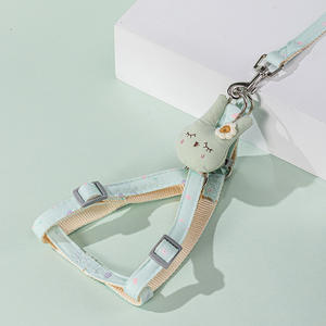 No-Pull Pet Harnesscat Diseño único Arnés y correa para gatos para caminar - Product Image 6