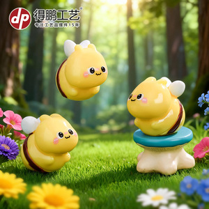 Adorno de Resina con Forma de Abeja Amarilla de Dibujos Animados, Decoración para el Hogar, Manualidades de Escritorio, Decoración Artística - Product Image 1