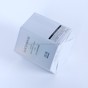 Caja de papel de crema para el cuidado de la piel con forma de hexágono ingenioso, embalaje plegable de papel de arte blanco personalizado con laminación mate - Product Image 5
