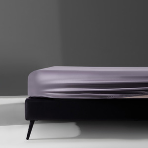 Ensemble de literie en coton trois pièces de style luxe léger pour toutes les saisons, taies d'oreiller, drap de lit simple - Product Image 1