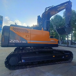 Excavadora Hyundai 220LC-9S de 22 toneladas con cazo de excavación de 0.8m³ de capacidad, equipo pesado usado, pocas horas de trabajo, 1 año de garantía - Product Image 6