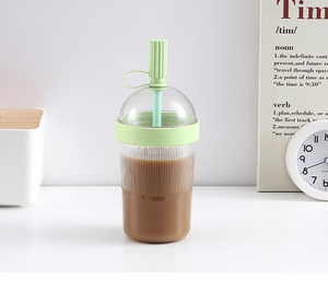 Nova Garrafa de Água Portátil de 540ml com Canudo, Copo AS de Grande Capacidade para Café e Chá com Leite - Product Image 2