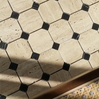 Carrelage mural hexagonal en marbre naturel pour villa moderne, design graphique intérieur, idéal pour usage résidentiel et commercial