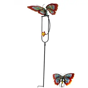 Decoración de jardín al aire libre mariposa voladora Estaca de metal