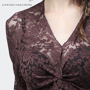 Top/<span class=keywords><strong>Blusa</strong></span> da <span class=keywords><strong>Donna</strong></span> Elegante e Sexy in Pizzo Floreale Intagliato Personalizzato, Vestibilità Aderente <span class=keywords><strong>Bordeaux</strong></span>, Ideale per Feste e Ufficio - Product Image 3