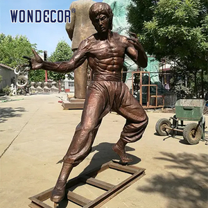Statue en bronze personnalisée de la célèbre figure de <span class=keywords><strong>Kung</strong></span> <span class=keywords><strong>Fu</strong></span> chinois pour l'artisanat en métal Sculpture - Product Image 3