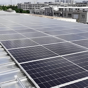 Panneaux solaires monocristallins bifaciaux N-Type 750W 800W 850W 900W 950W 1000W à technologie Topcon, les plus vendus - Product Image 2
