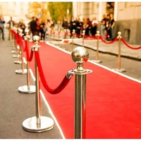 Luxuriöser Edelstahl-Absperrpfosten mit Samtseil für Hotel-Hochzeiten und Roter-Teppich-Events, polierter Pfosten, höhenverstellbar