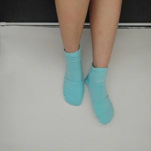 Tre slot Hot cold pain relief gel rinfrescante lenitivo trattamento del ghiaccio lesioni sportive ustioni minori dolori articolari calzini per terapia del freddo - Product Image 2