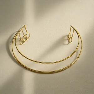 Diadème minimaliste en or |   Couronne avec anneaux pendantes |   Diadème de mariée |   Accessoire de cheveux élégant pour mariage - Product Image 1