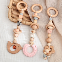 Ensemble de jouets suspendus pour bébé : clochette oiseau, hochet, pendentif fleur, perle au crochet, anneau en bois – Accessoire de jeu sensoriel Montessori pour tapis d'éveil, 3 pièces