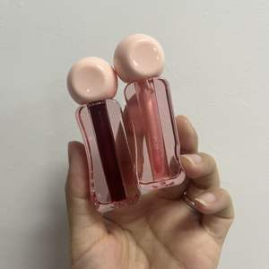 ลิปสติกเนื้อสติ๊กสูตรน้ำ กันน้ำ ติดทนนาน สีชัด วีแกน รับผลิตแบรนด์ส่วนตัว พร้อมโลโก้ตามสั่ง ดีไซน์ทันสมัย ใช้ได้ทั้งแก้มและปาก - Product Image 3