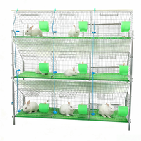 Cage à lapins à 9 trous avec abreuvoir et mangeoire Cage à nid de lapins Cage d'élevage de lapins à 3 couches et 9 trous