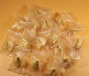 Galletas GK harina cuadrado duro diario chino dulces personalizados fortuna galletas dulces comida <span class=keywords><strong>china</strong></span> aperitivos dulces coreanos al por mayor secos - Product Image 4