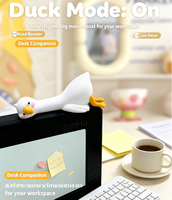 Figurine décorative Kawaii Style F en forme de canard blanc pour écran de voiture, en plastique, pour tableau de bord, anti-rayures, installation en un clic, 3M