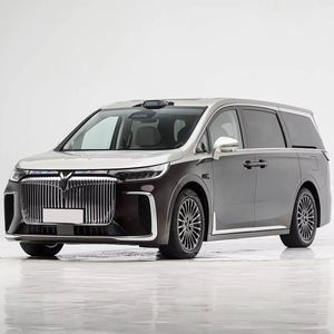 Voyah Dreamer 2025 PHEV 4WD Edizione Premium Qiankun, MPV 5 Porte 7 Posti, Plug-in, Autonomia NEDC 700km, 405kW - Product Image 3