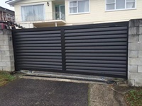 Panneau de persiennes en aluminium à profil d'aile d'avion, moderne, durable, horizontal, en alliage d'aluminium pour extérieur, idéal pour hôtels