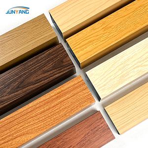 Benutzer definierte 6000er Serie Aluminium Extrusion Holzmaserung Gedruckte Büro trennwand Quadratische Hohlrohr Aluminium profile - Product Image 4