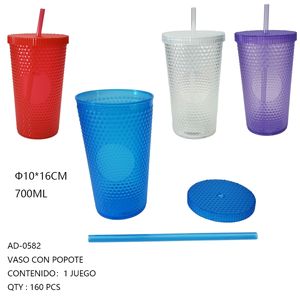 Gobelets en plastique PE CASAMAX WL AD-0582 700 ml avec pailles, élégants, portables, modernes et écologiques - Product Image 1
