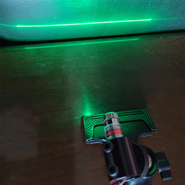 XPL-M520G1000 1000mw 520nm Green 5v Industrial Laser Diode Module for CNC