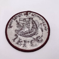 Écussons brodés à la main en tissu 3D personnalisés de haute qualité, faible MOQ 50 pièces, fourniture directe d'usine, badges thermocollants en toile pour chapeaux