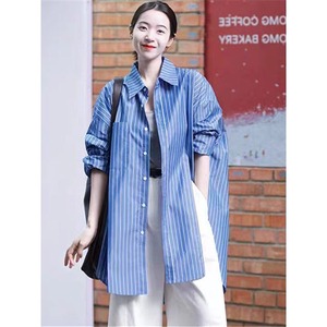 Chemisier Rayé Décontracté et Polyvalent à Col Français Tendance Nouvelle Collection Été 2026 pour Femme – Vente en Gros pour Boutiques - Product Image 3