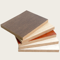 Haute qualité 18mm marbre laminé mélamine conseil décoratif panneau de fibres MDF 4 * 8ft intérieur panneau de particules E1 émission de formaldéhyde