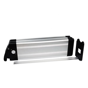 Paquete de Batería de Iones de Litio de 48V 15Ah para Portaequipajes Trasero de Bicicleta Eléctrica, Batería Recargable para E-bike con Pantalla LED BMS y Bloqueo con Llave - Product Image 3
