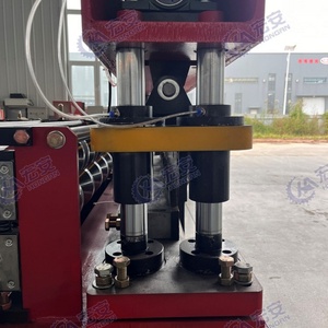 Máquina Perfiladora de Paneles para Techos de Producción Continua con Caja de Cambios y Motor para Alto Rendimiento - Product Image 3