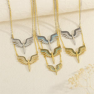 قلادة نسائية على شكل أجنحة ملاك مطلية بالذهب عيار 18 قيراط قلادة من النحاس بقلادة صغيرة - Product Image 3