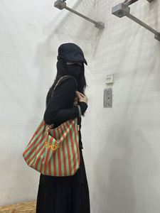 Bolso de compras con rayas retro, gran capacidad, portátil, moderno, de lona de algodón, bandolera de un solo hombro - Product Image 5