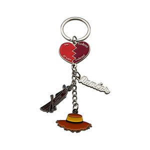 Llavero de mosquetón personalizado al por mayor, de moda, vintage, 2D 3D, con esmalte suave, logotipo de empresa, forma personalizada, de aleación de zinc metálica - Product Image 2