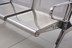 Silla <span class=keywords><strong>de</strong></span> <span class=keywords><strong>Espera</strong></span> Moderna <span class=keywords><strong>de</strong></span> 5 Plazas con Estructura <span class=keywords><strong>de</strong></span> Acero Inoxidable <span class=keywords><strong>de</strong></span> Alta Calidad, Duradera y Ecológica <span class=keywords><strong>para</strong></span> Uso en Aeropuertos, Hospitales, Hoteles y Escuelas - Product Image 3