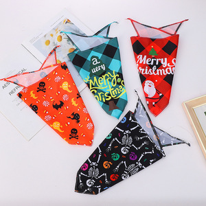 Babero multiusos para mascotas, bufanda triangular navideña, calentador de cuello para gatos, diseño a cuadros de Papá Noel, decoración adorable, artículos para mascotas - Product Image 1