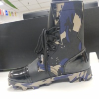 Sepatu bot taktis bahan kulit sapi hitam, sepatu bot gurun tinggi setumit dari Ghana, penutup bertali, lapisan jaring bersirkulasi untuk musim panas