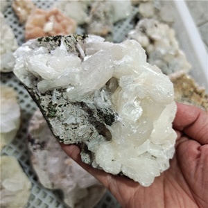 Commercio all'ingrosso di Guarigione Naturale Minerale <span class=keywords><strong>Pietre</strong></span> <span class=keywords><strong>E</strong></span> Cristalli Specimen Grezzo Ruvido Apophyllite Cluster di Quarzo Prezzo Per La Decorazione - Product Image 5