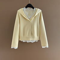 Kadınlar İçin Lüks Moda 3 Parçalı Set Yeni İlkbahar Sonbahar Kapüşonlu Crop Sweatshirt Dantel Yelek Bol Paça Pantolon Takımı