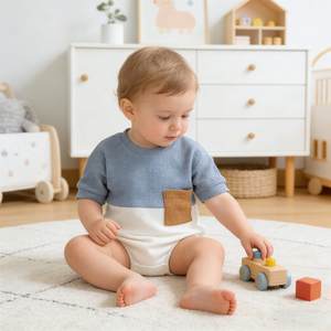 Mameluco de Bebé Personalizado de Punto Waffle, Manga Larga, Diseño de Bloques de Color, con Bolsillos, Marca Privada OEM ODM - Product Image 1