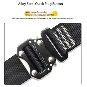 Harnais de sécurité à déploiement rapide avec 5 points d'ancrage pour travaux électriques et de construction - Product Image 3