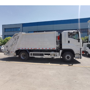 Camion à ordures compacteur ISUZU GIGA 15 CBM 4x2 du Japon pour la collecte des déchets - Product Image 3