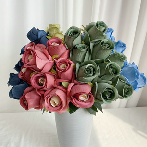 Ramo de 9 Rosas Artificiales Hechas a Mano con Tacto Real, Flores de Seda Impermeables para Decoración de Bodas, Hogar, Oficina y Centros de Mesa - Product Image 4