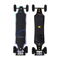 Skateboard électrique tout-terrain avec planche longue et pneus larges