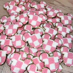 Tùy ChỉNh Nóng bán sắt trên Logo long lanh màu hồng <span class=keywords><strong>gingham</strong></span> thiết kế khác nhau vá Chenille các bản vá lỗi - Product Image 1