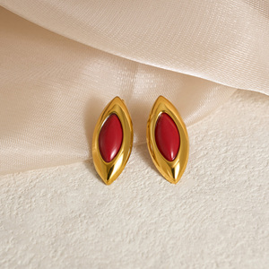 Nuovi orecchini VINTAGE ovali in pietra naturale rosso sottile Dazan NEW Ins Trendy 18k Pvd in oro placcato oro in acciaio inossidabile per attori gioielli - Product Image 2