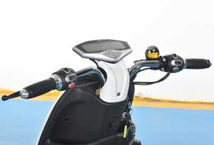 Bici motorizzata elettrica di design Super fashion e motocicli elettrici bianchi ad alta potenza in vendita - Product Image 3