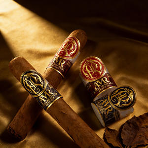 Étiquettes de bande de cigare personnalisées de haute qualité, adhésives, découpées à la forme, gaufrées, avec feuille d'or à chaud, imperméables aux UV, pour l'emballage des cigares - Product Image 2