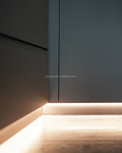 Tira de luz de arco Rodapié de aleación de aluminio Tira de luz incrustada oculta Rodapié <span class=keywords><strong>autoadhesivo</strong></span> sin perforaciones - Product Image 6