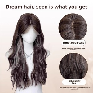 Peluca sin encaje estilo americano con ondas grandes y puntas rizadas, cabello largo y rizado asiático/europeo para niña, simulación natural y realista de cuero cabelludo completo. - Product Image 3