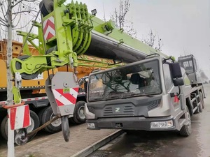 Grúa Hidráulica Usada Confiable de 25 Toneladas QY25V con Componentes Clave para Operaciones Eficientes de Elevación de Cargas Pesadas - Product Image 2