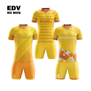 Camiseta de Fútbol Masculina de Alta Calidad, Estilo Vintage, Uniforme de Fútbol, Suave, de Secado Rápido, Transpirable, Ropa de Entrenamiento - Product Image 1